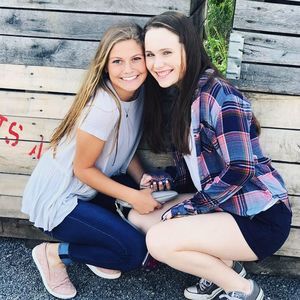 Meet your Posher, Amelia